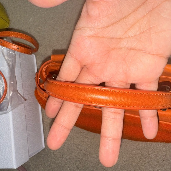 Orange fendi Handbag - Picture 5 of 10